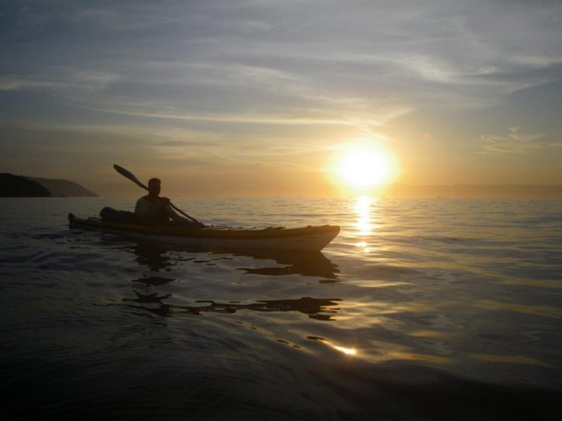 Pacote de Viagem de Caiaque Oceânico na Ilha Grande
