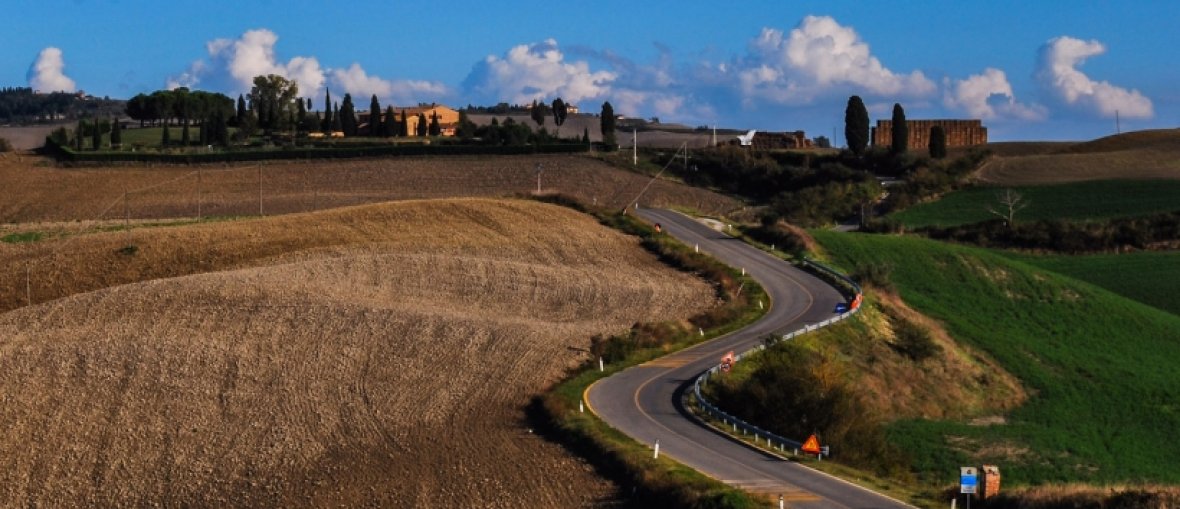 Cicloturismo na Itália - val darbia estrada