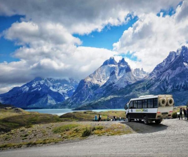 Overland Torres del Paine
