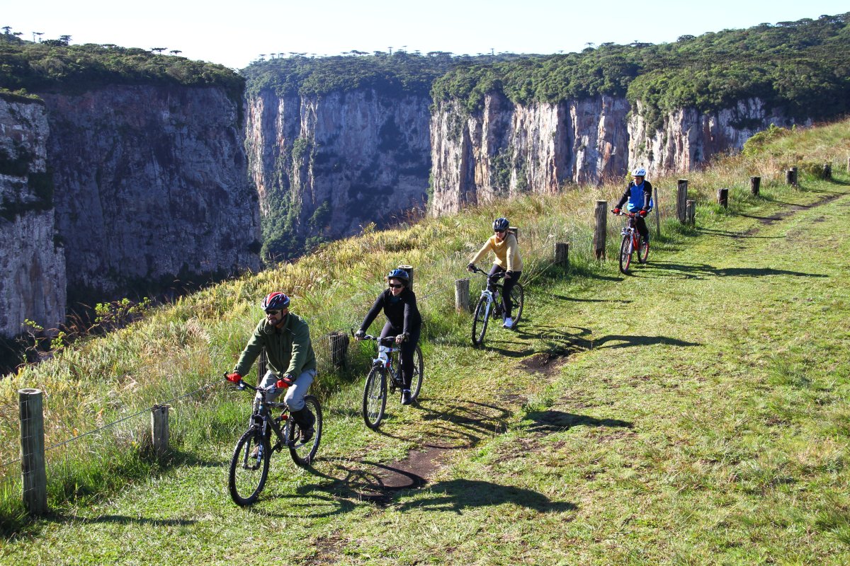 Pacotes de Viagem para os Aparados da Serra