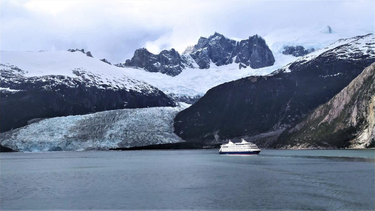 Pacotes de Viagem para o Cruzeiro Australis Patagônia Argentina